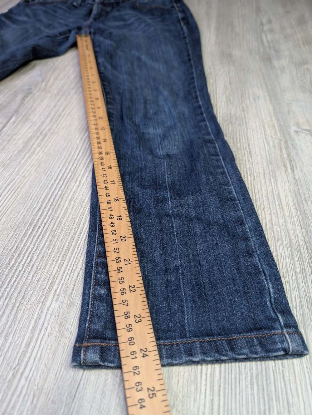 Banana Republic Women's Dark Wash Low-Rise Straight Leg Jeans‎ Size 2 - Picture 2 of 10